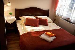 Отель Dworek Jolanta Бяла-Подляска Двухместный номер с 1 кроватью или 2 отдельными кроватями-1
